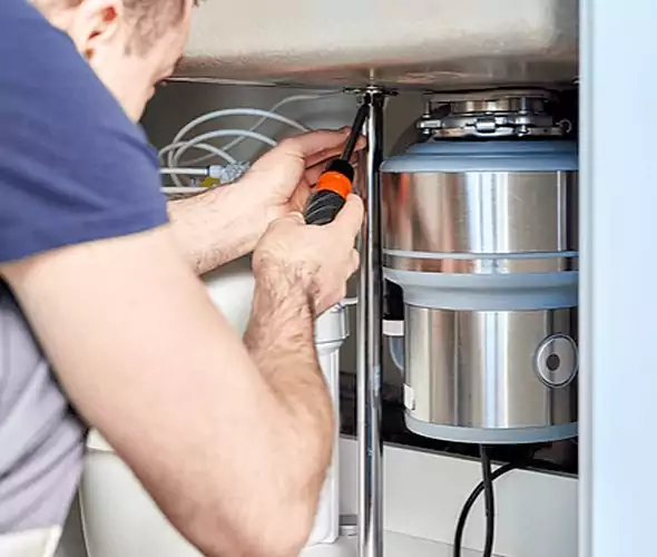 Expert Plumber for Garbage Disposal Replacement in Lemoore, CA